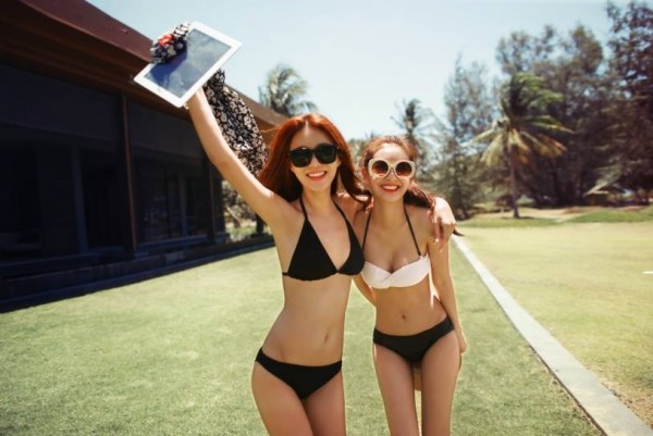 Mẫu bikini nào đang khiến phái đẹp 'phát sốt' hè 2017
